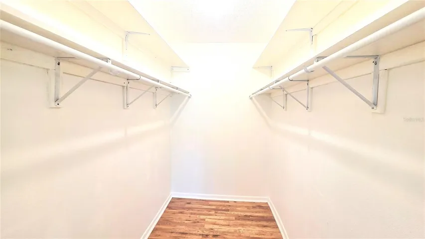 Walk in closet