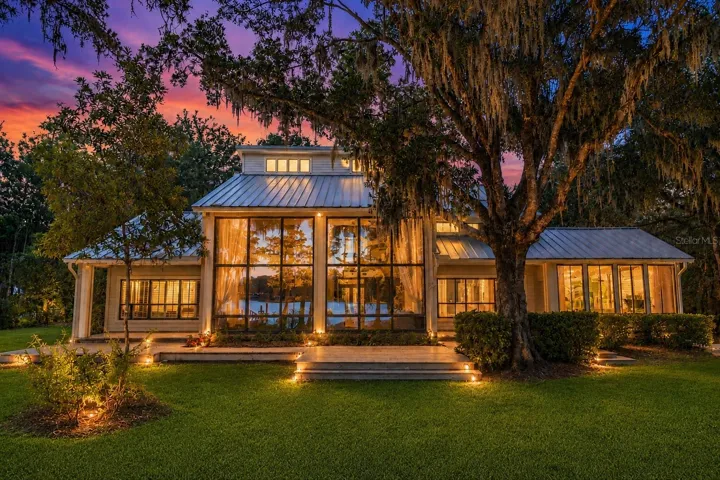Twilight back elevation