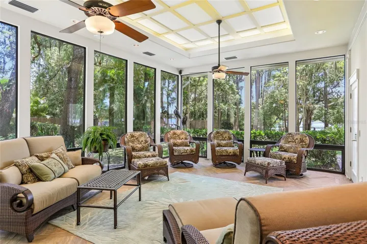 Sunroom brings the outdoors and shimmering water inside