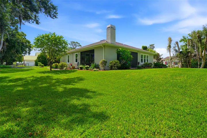Back of house large yard