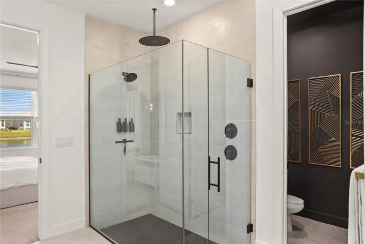 Rain head shower