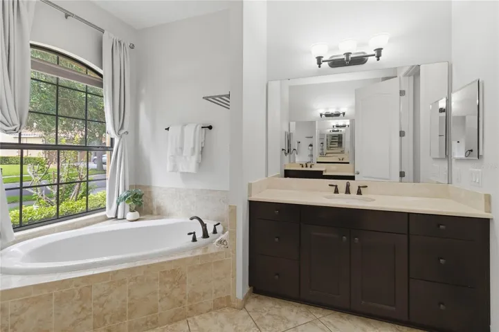 Primary bath