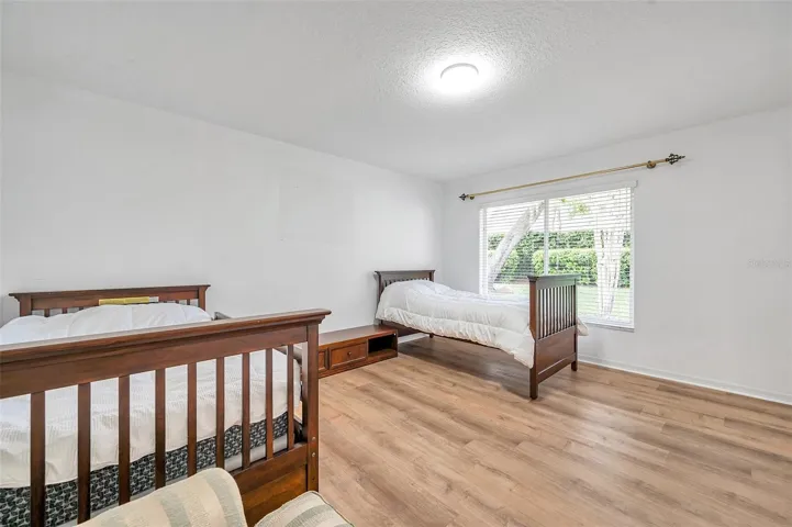 Guest bedroom 2