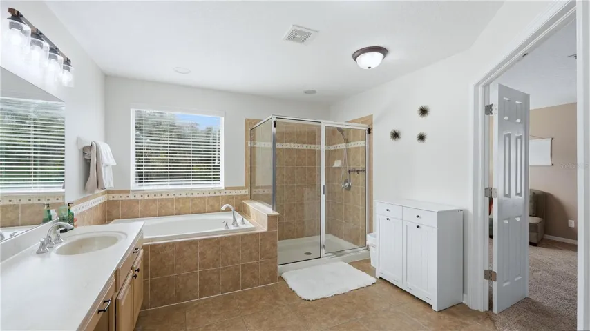 Primary En-Suite