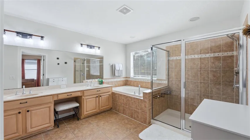 Primary En-Suite