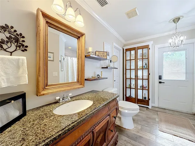 Primary Bath with exit to pool