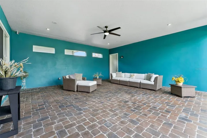 Oversized covered - paved patio
