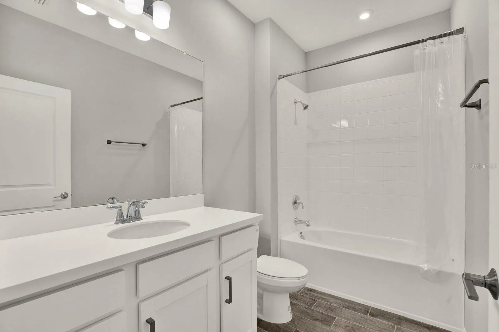 Hall Bathroom