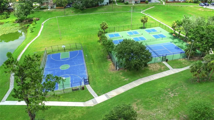 Community pickleball, basketball and tennis courts