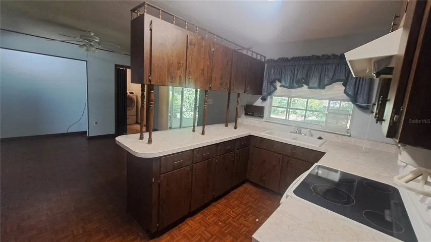 Kitchen/Dinette area