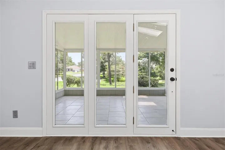 To the Heated and cooled Sunroom