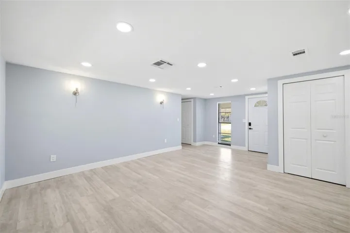 Dining Area / Living Room