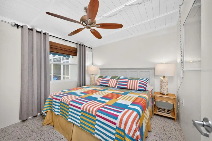 1130 Gulf Blvd - Pool House - Apt A / Suite 8 -Bedroom 1