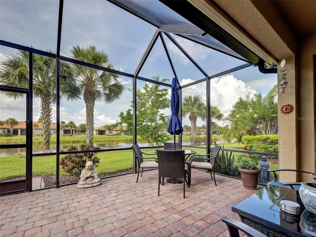 Extended lanai