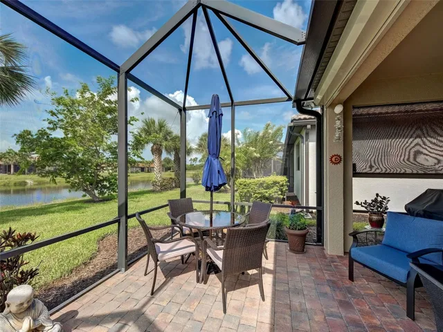 Screened lanai