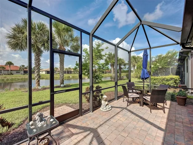 Screened lanai