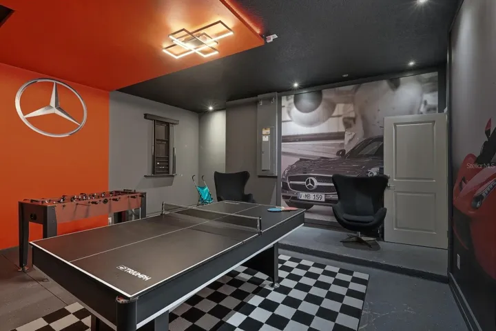 garage room