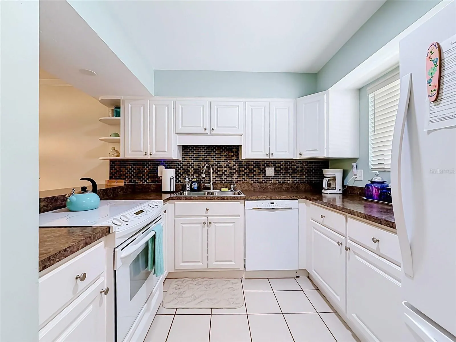 Modern kitchen