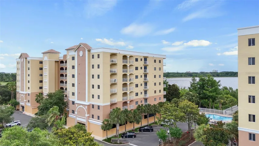 Welcome to Promenade Condominiums - Building 6312