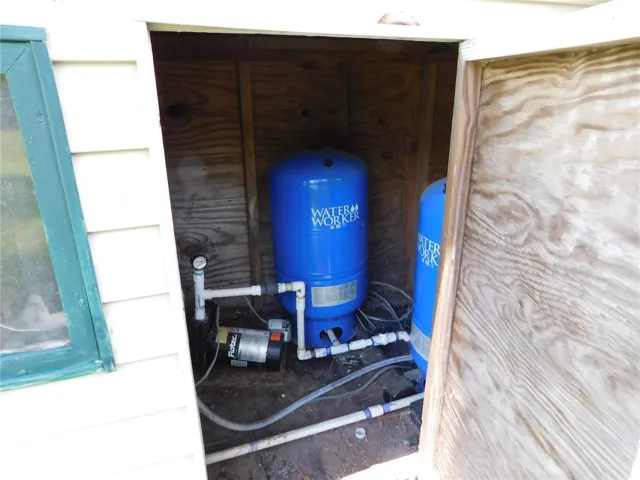 Well Tanks