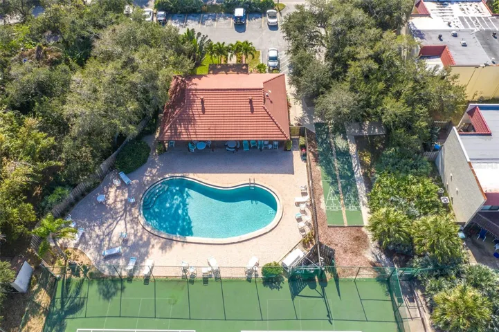 Pool + Clubhouse