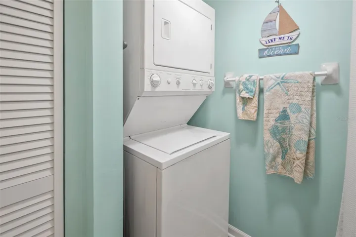 Stacked Washer-Dryer