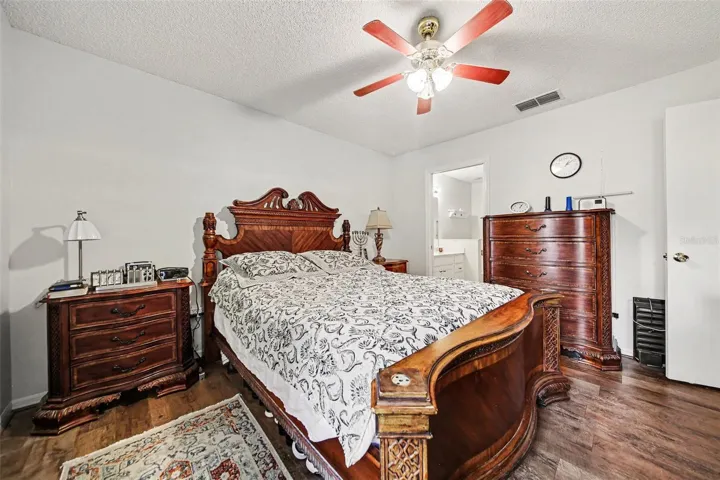 Primary bedroom- original