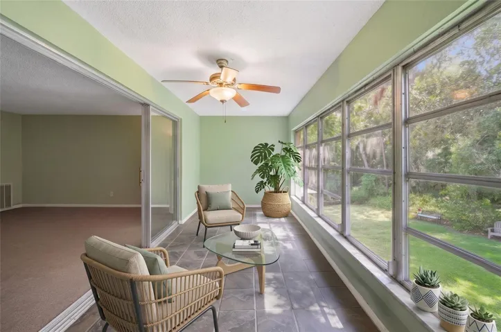 FLORIDA ROOM
