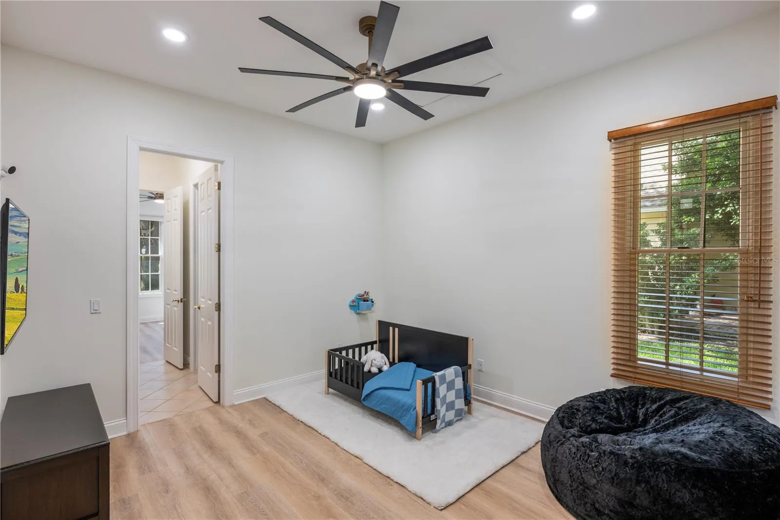 Bedroom connected to full bath and to home office