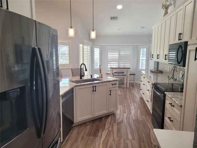 Gorgeous Kitchen showcases high end  finishes