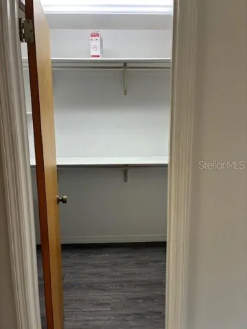 Walk in closet