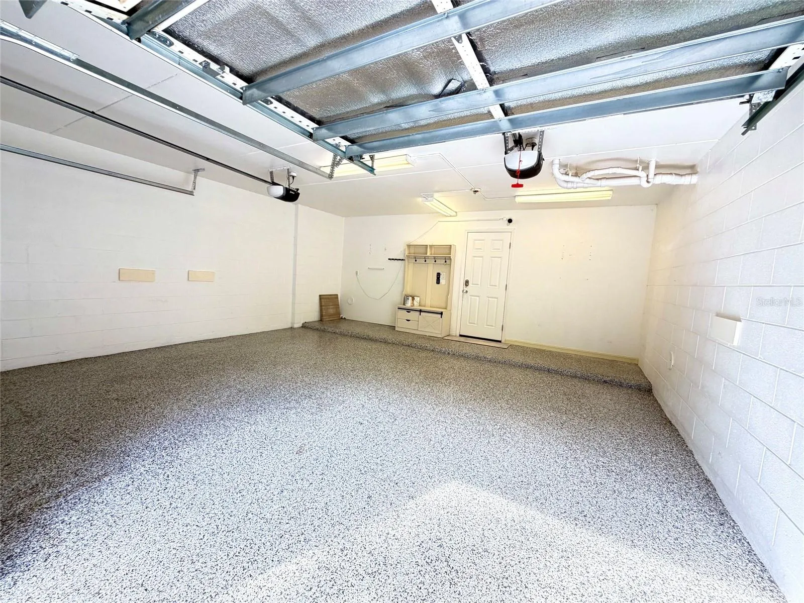 2 Car Garage