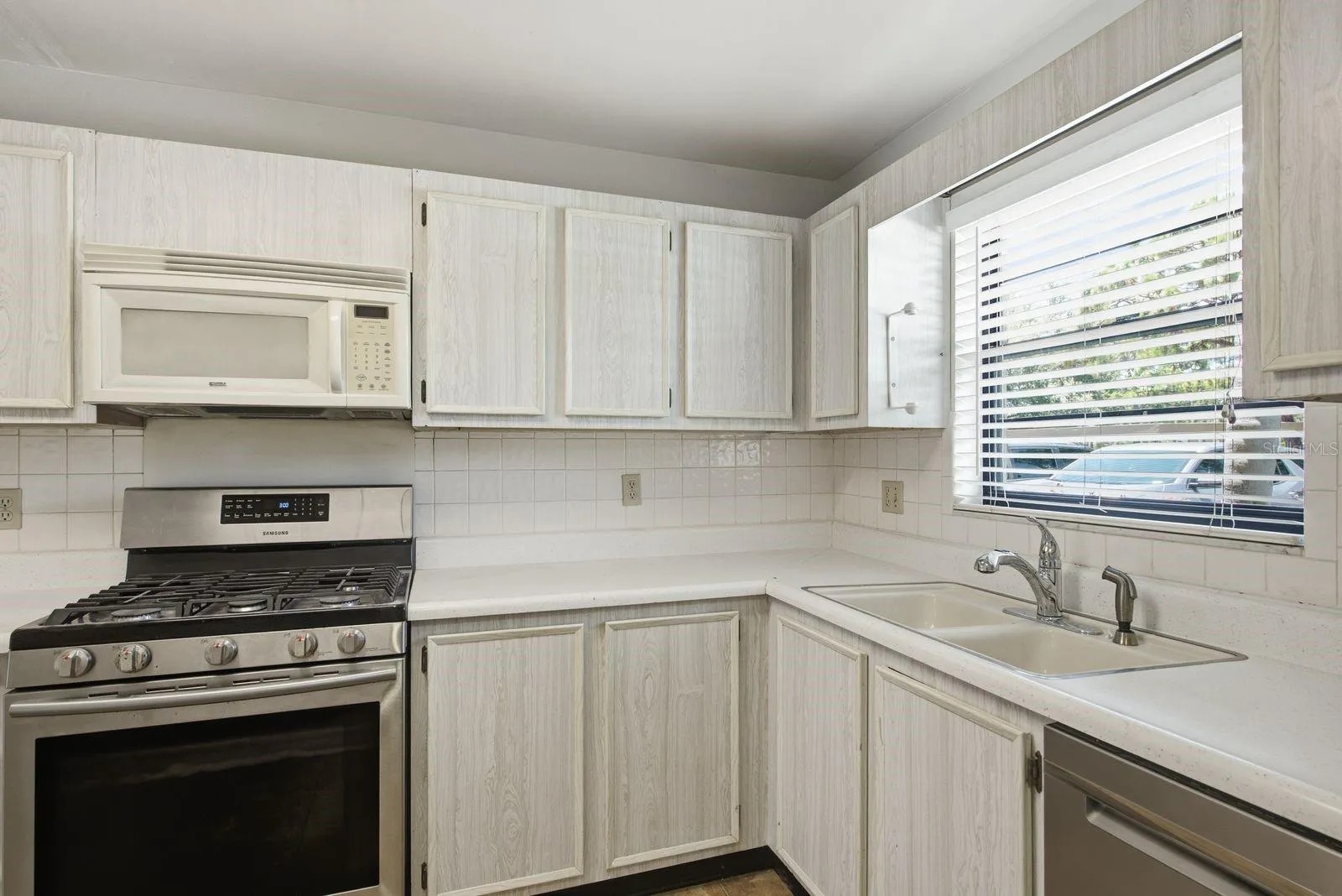 Look out to see guests arrive from kitchen