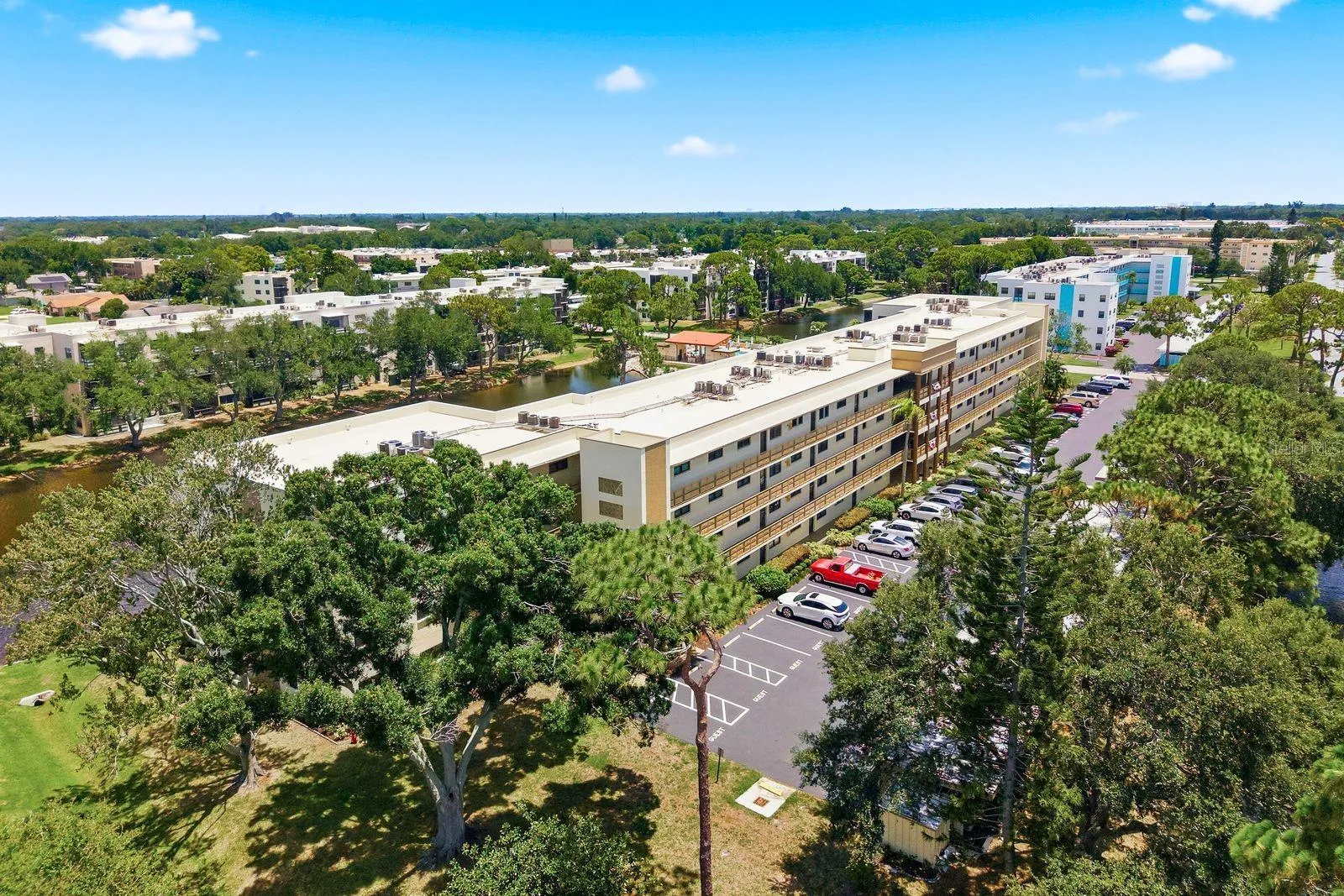 Overview of Newport Building