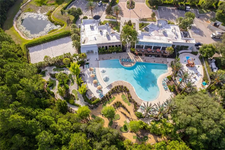 Pool and club house