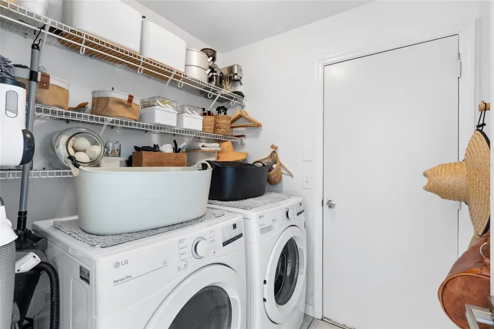 Laundry / Garage