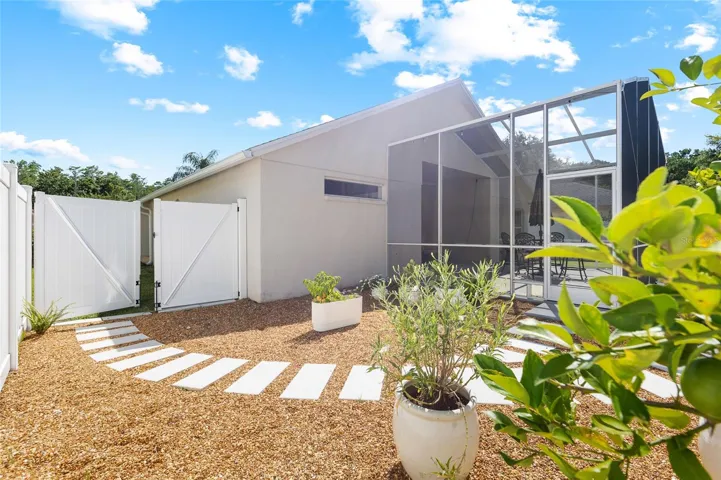 Walkway into sideyard
