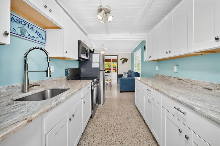 1130 Gulf Blvd - Pool House - Apt A / Suite 8 -Kitchen