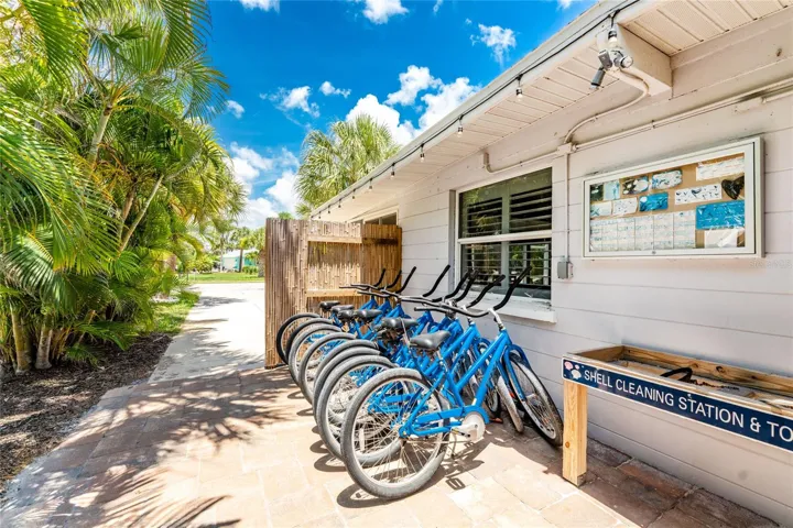 1130 Gulf Blvd - Pool House - Shell Cleaning Station