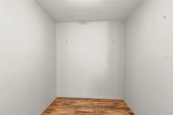 Walk in closet