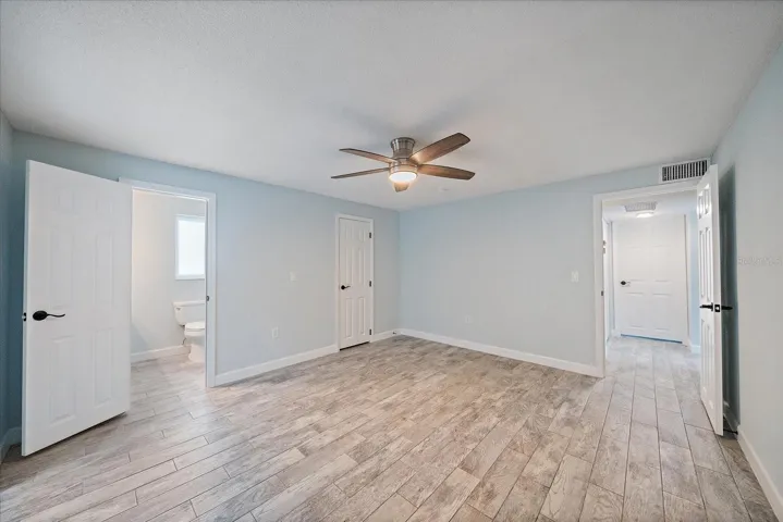 Primary Bed Room