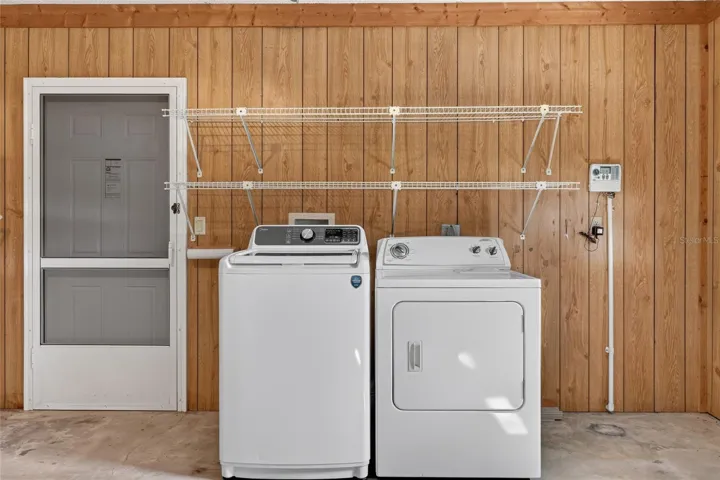 Washer & Dryer in Garage