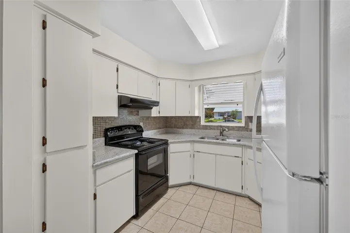 Granite Counter Tops in Kitchen