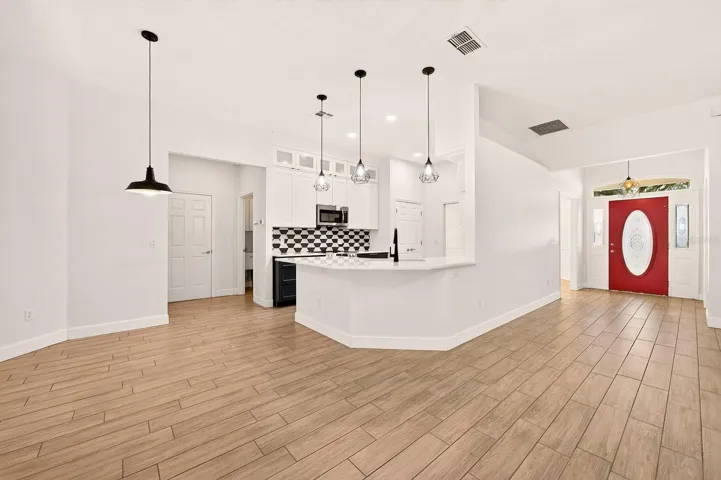 Light, bright open concept living.