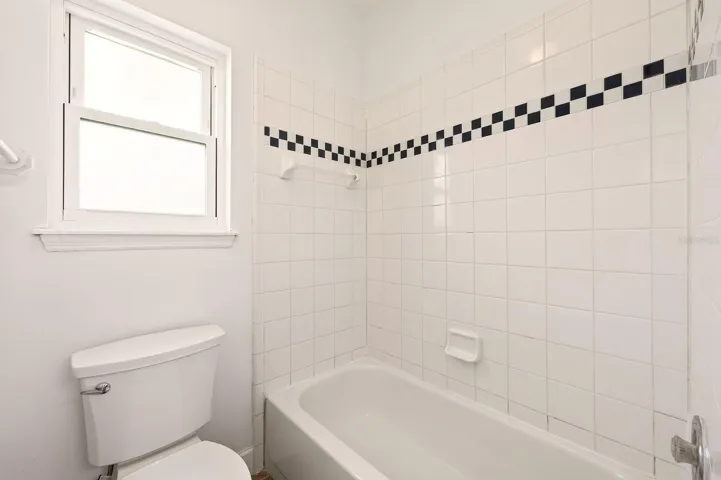 Jack & Jill Bath.