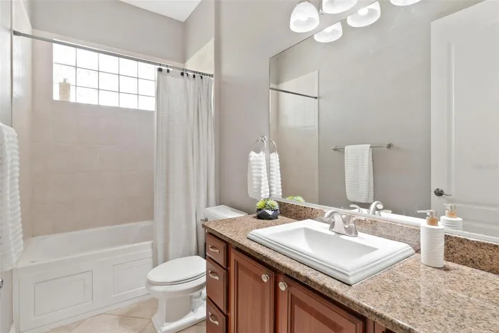 Guest Bathroom with Shower/Tub Combo