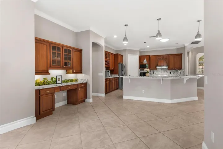 Built-In Desk Area perfect for looking up recipes...