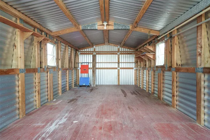 Spacious shed!