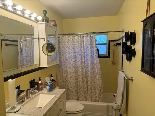 1170