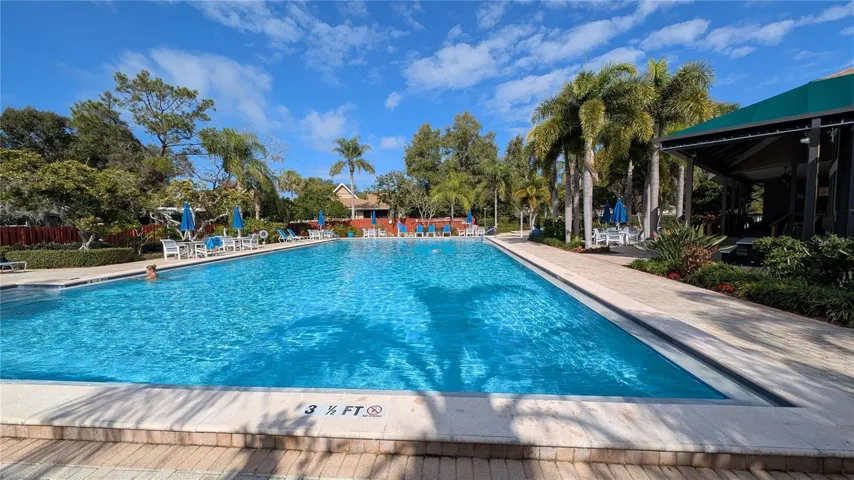 South Pointe Alexis community center, pool, spa, Fitness center, billiards room entertaining kitchen and massive seating area!